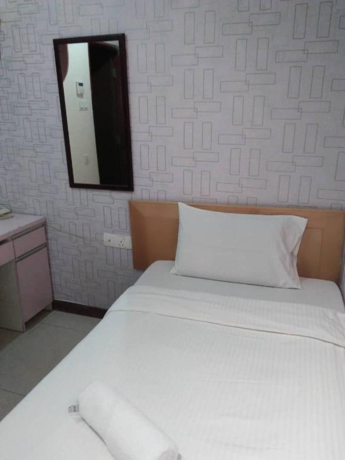 Hotel Sri Sutra Pj 222 Petaling Jaya Exterior photo